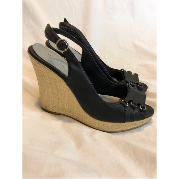 Open-Toe Slingback Wedge - Picture 2 of 4